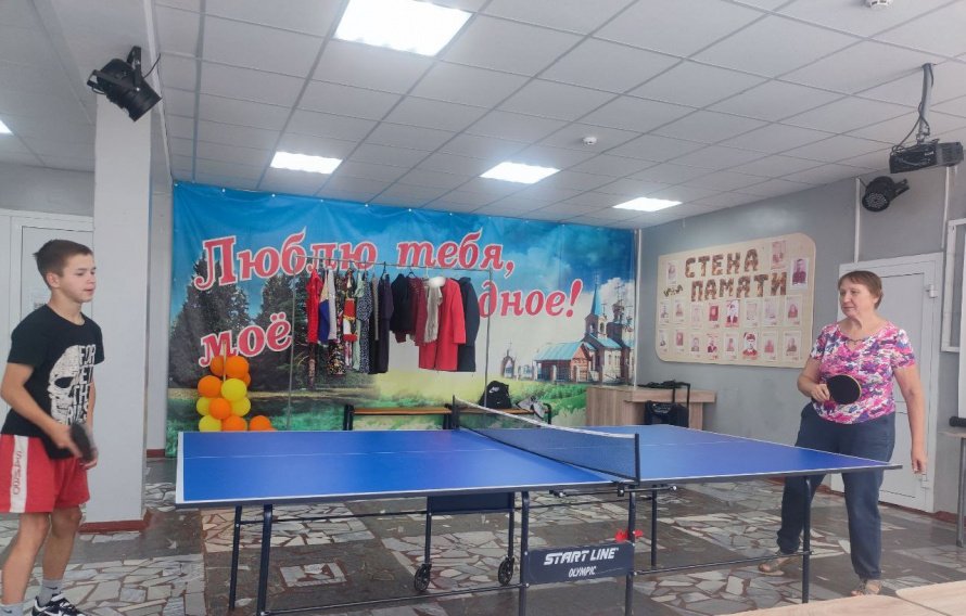Настольный теннис